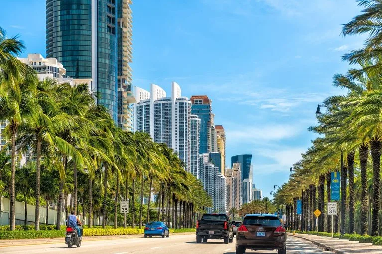 Renting a Car for a Long Weekend in Miami