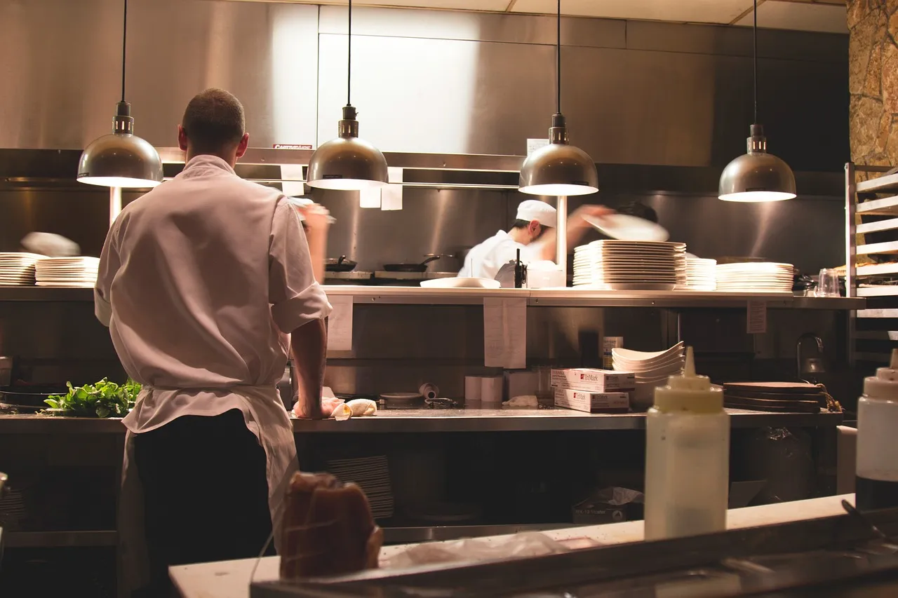 Why Grease Trap Cleaning Is Essential for Restaurants and Commercial Kitchens