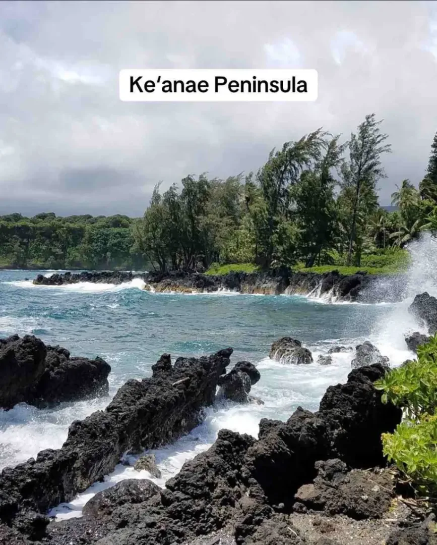 Ke'anae Peninsula Lookout