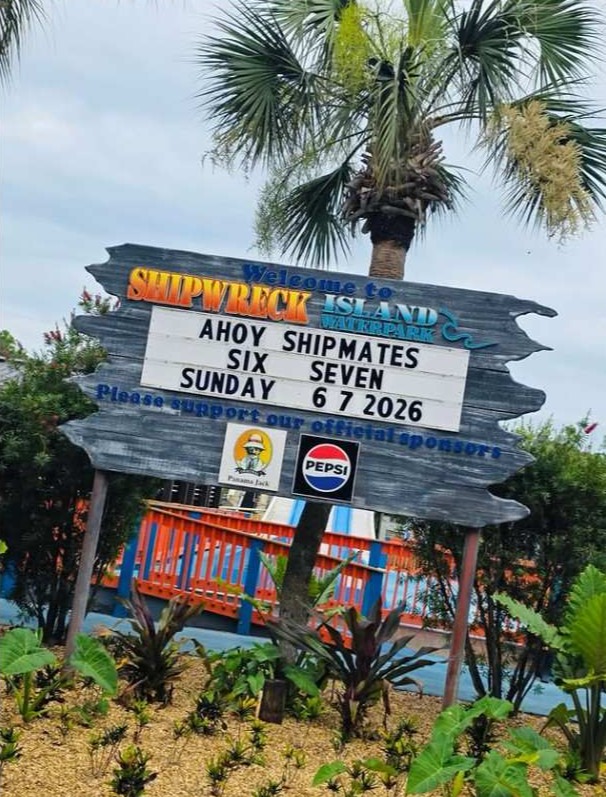 Explore Shipwreck Island