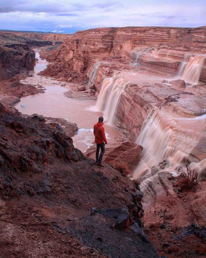 Admire Grand Falls