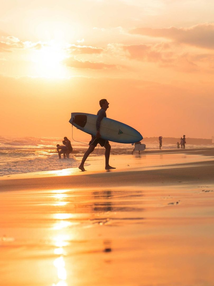 Surf at Batu Bolong