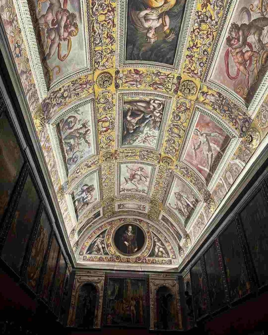 Step Into Palazzo Vecchio