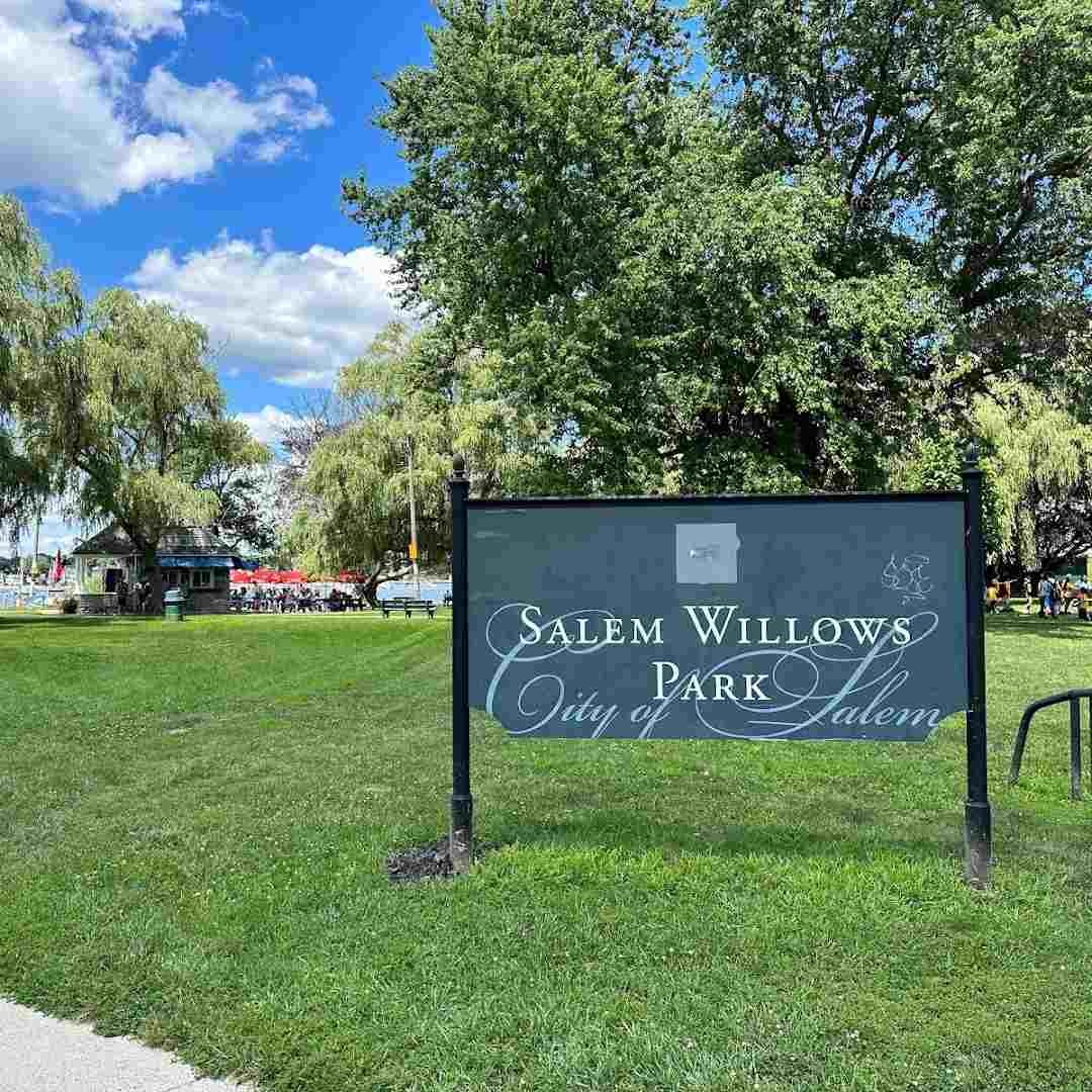 Relax at Salem Willows