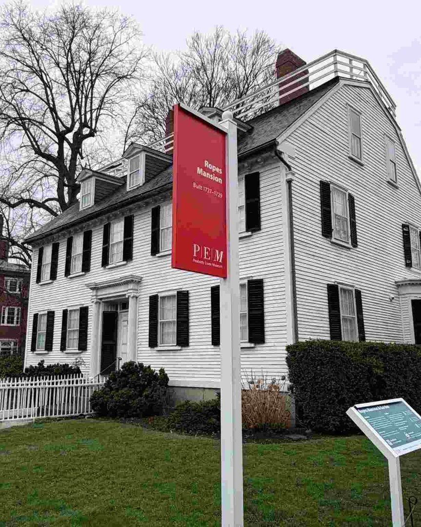 Visit Ropes Mansion