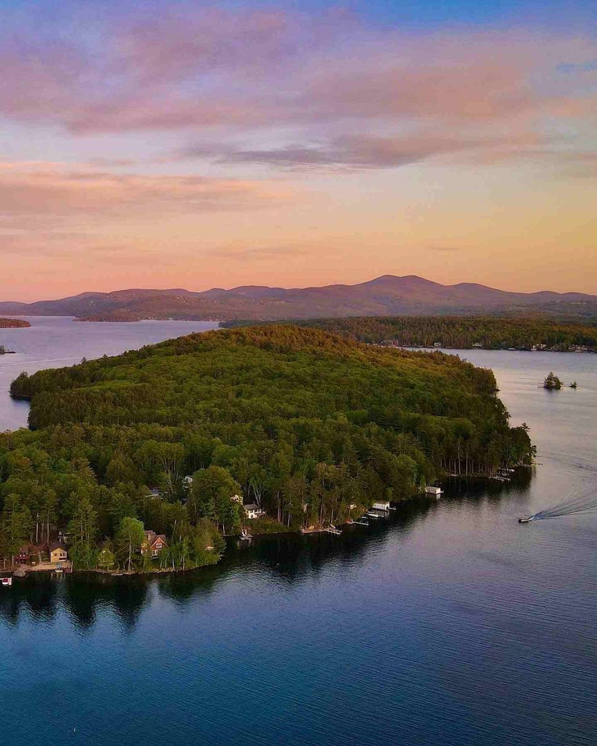 Take a Boat Ride on Lake Winnipesaukee