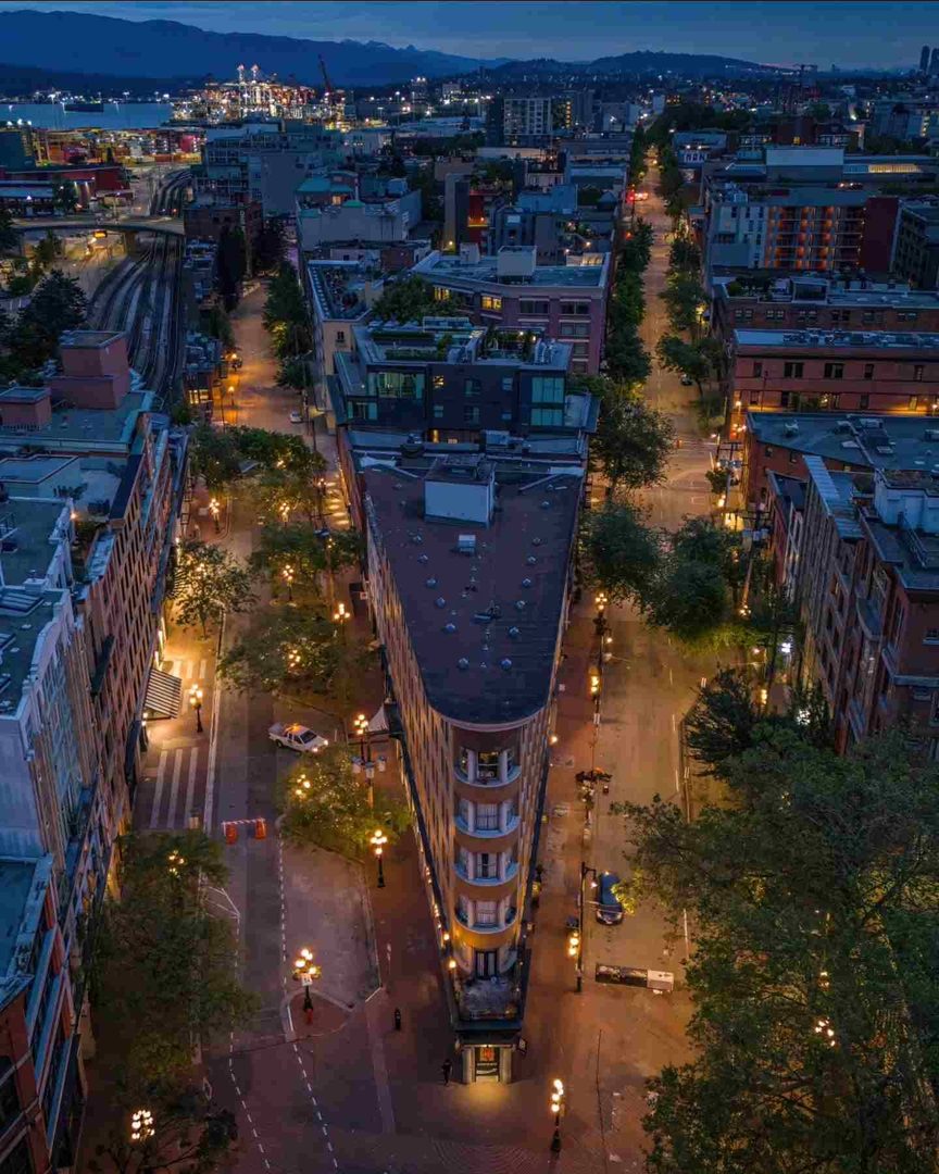 Wander Through Gastown