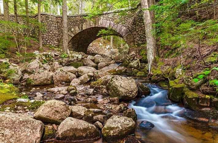 ike the Acadia Carriage Roads