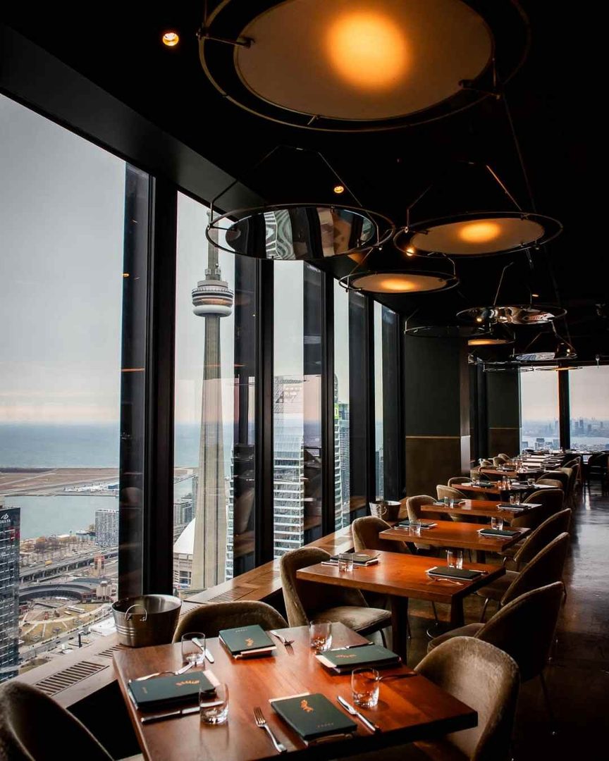 Enjoy Dinner at a Toronto Restaurant